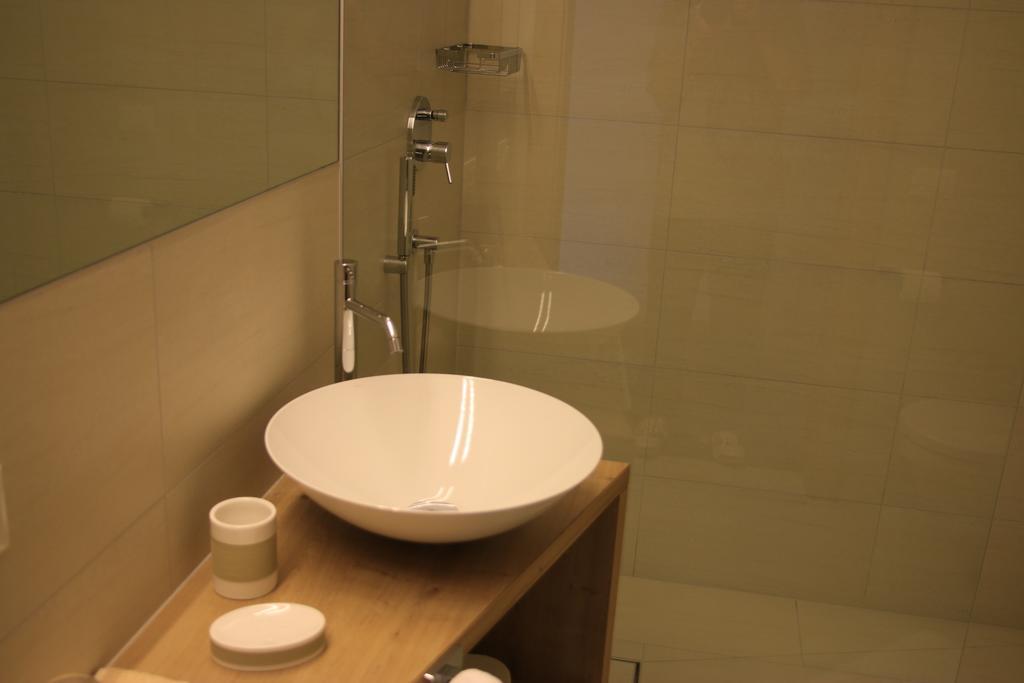 Garni Raffein Hotel Lana Ngoại thất bức ảnh